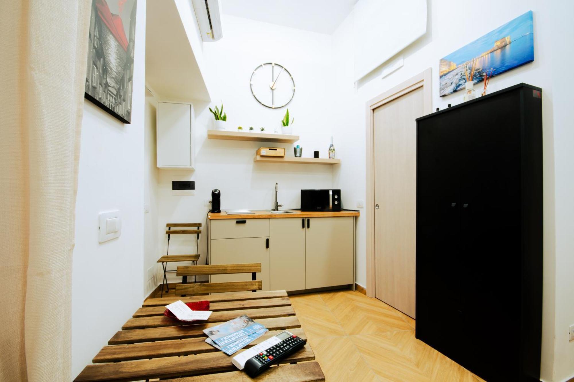 Apartamento La Casa Di Nini Napoli Centro Exterior foto